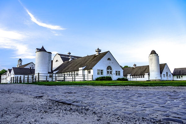 Dairy Barn