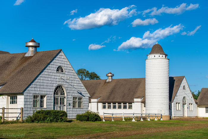 barn